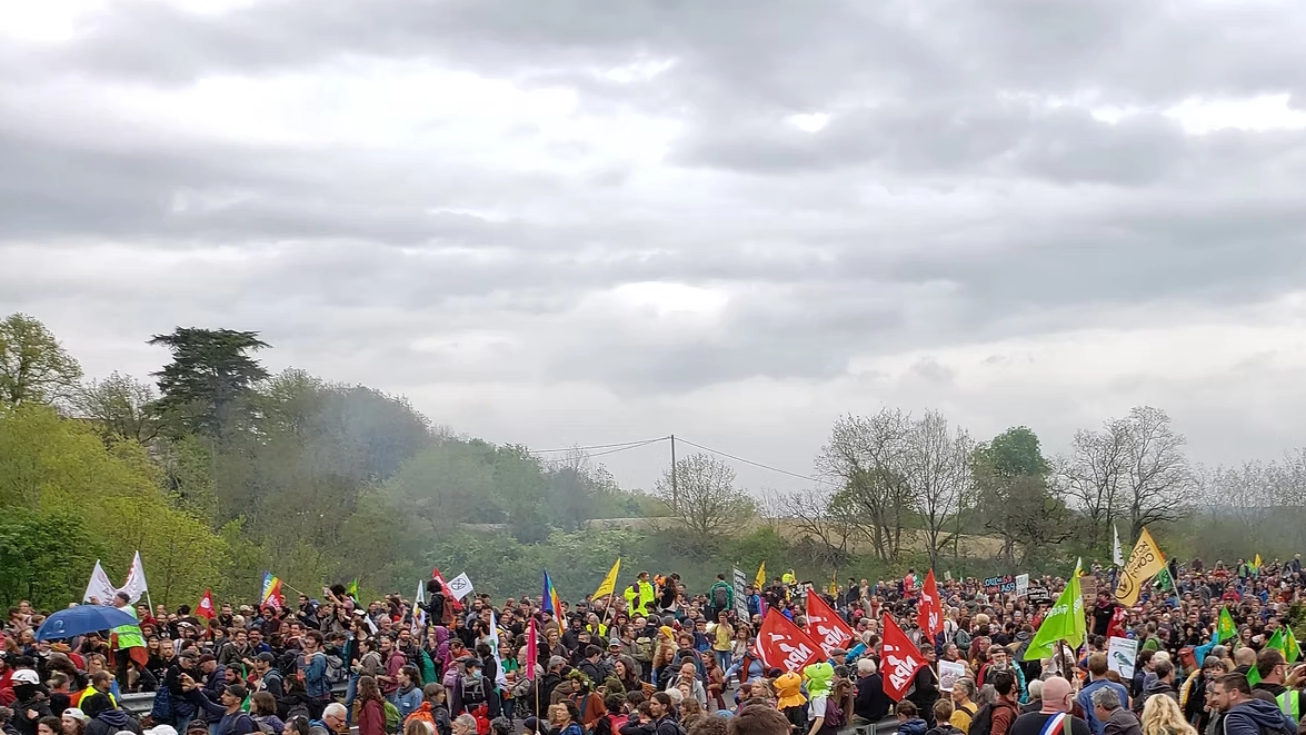 manifestation La Voix Est Libre contre l'A69